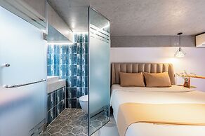 Cozrrum Lux - Sonata Imperial