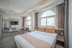 Cozrrum Lux - Sonata Imperial