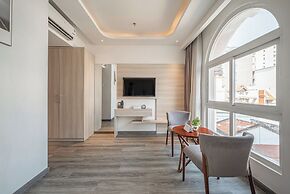 Cozrrum Lux - Sonata Imperial