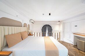 Cozrrum Lux - Sonata Imperial