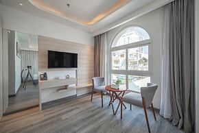 Cozrrum Lux - Sonata Imperial