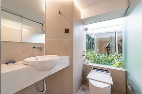 Cozrrum Lux - Sonata Imperial