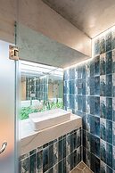 Cozrrum Lux - Sonata Imperial