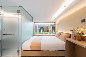 Cozrrum Lux - Sonata Imperial