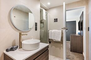 Luxe Suites and Apartments