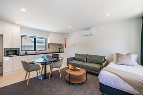 Luxe Suites and Apartments