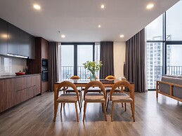 PentStudio West Lake by Emily in Town