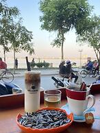 PentStudio West Lake by Emily in Town