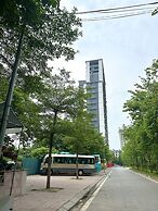 PentStudio West Lake by Emily in Town