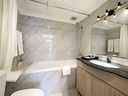 Skyline Tower - Service Apartments