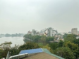 Skyline Tower - Service Apartments