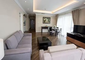 Skyline Tower - Service Apartments