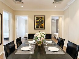 Skyline Tower - Service Apartments