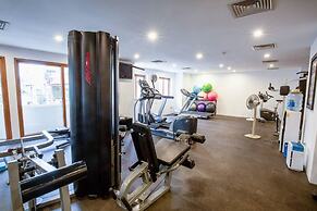 Skyline Tower - Service Apartments