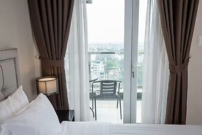 Skyline Tower - Service Apartments