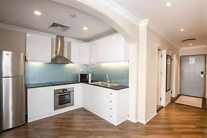 Skyline Tower - Service Apartments