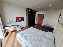 The Matrix One - Luxury free Gym & Pool