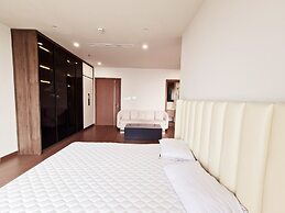 The Matrix One - Luxury free Gym & Pool