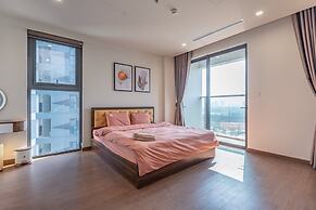 The Matrix One - Luxury free Gym & Pool