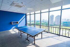 The Matrix One - Luxury free Gym & Pool