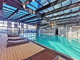 The Matrix One - Luxury free Gym & Pool