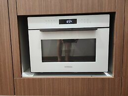 The Matrix One - Luxury free Gym & Pool