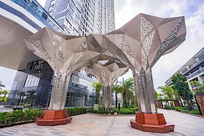 The Matrix One - Luxury free Gym & Pool