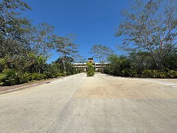Hotel Mundo Maya Edzná