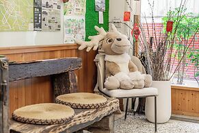 Forever happiness hostel