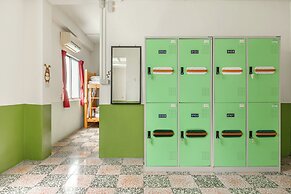 Forever happiness hostel