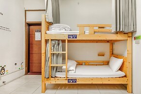 Forever happiness hostel