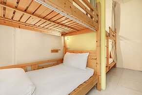 Forever happiness hostel