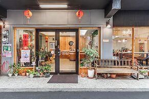 Forever happiness hostel