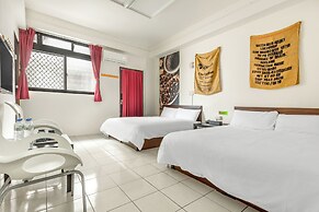 Forever happiness hostel