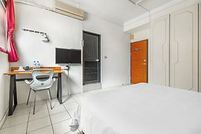 Forever happiness hostel