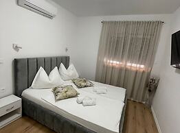 Apartments Villa Lux