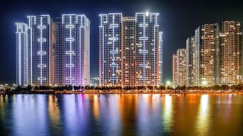 Vinhomes Smart City by Emily in Town