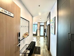 Vinhomes Metropolis by Emily in Town