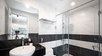 Vinhomes Metropolis by Emily in Town