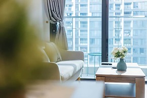 Vinhomes Metropolis by Emily in Town