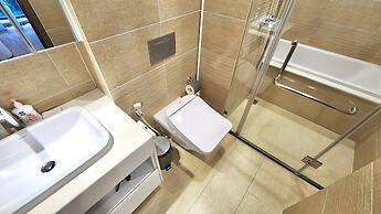 Vinhomes Metropolis by Emily in Town