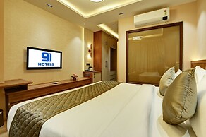 Hotel 91 City Centre Sector 52