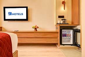 Hotel 91 City Centre Sector 52