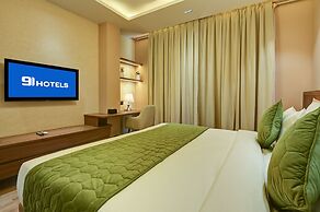 Hotel 91 City Centre Sector 52