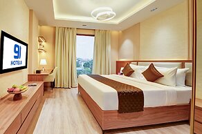 Hotel 91 City Centre Sector 52