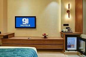 Hotel 91 City Centre Sector 52