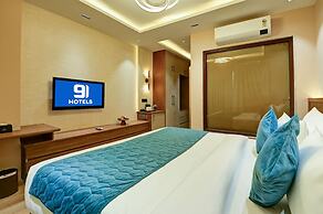 Hotel 91 City Centre Sector 52