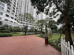 Vinhomes Royal City by Emily in Town