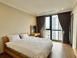 Vinhomes Royal City by Emily in Town