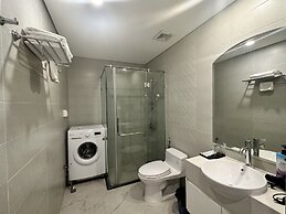 Vinhomes Royal City by Emily in Town